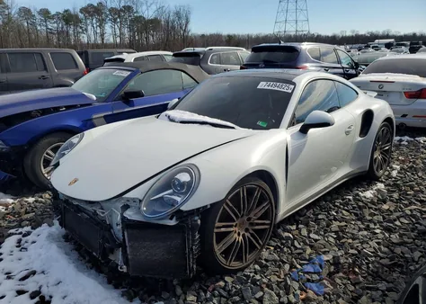 2015 Porsche 911 Turbo z USA, uszkodzony, nr VIN WP0AD2A92FS166227